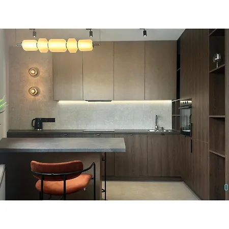 Shipyard - Near To Electricians Street, 5 Min To Pkp & Old Town Apartment *