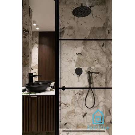 Shipyard - Near To Electricians Street, 5 Min To Pkp & Old Town Apartamento *